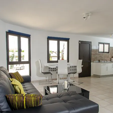 Green Studio @Lizard Complex Appartement *
